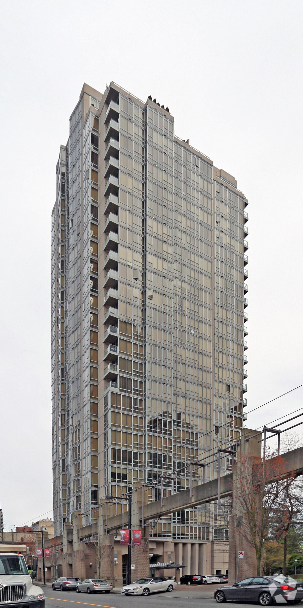 188 Smithe St, Vancouver, BC à vendre Photo principale– Image 1 sur 4