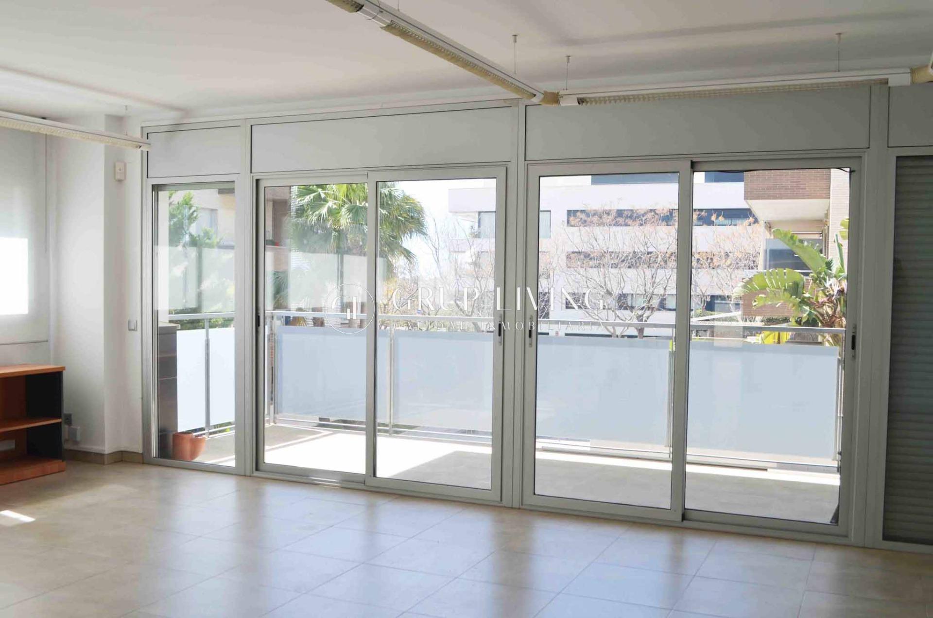 Bureaux/Local commercial dans Sitges, Barcelona à louer Photo principale– Image 1 sur 4