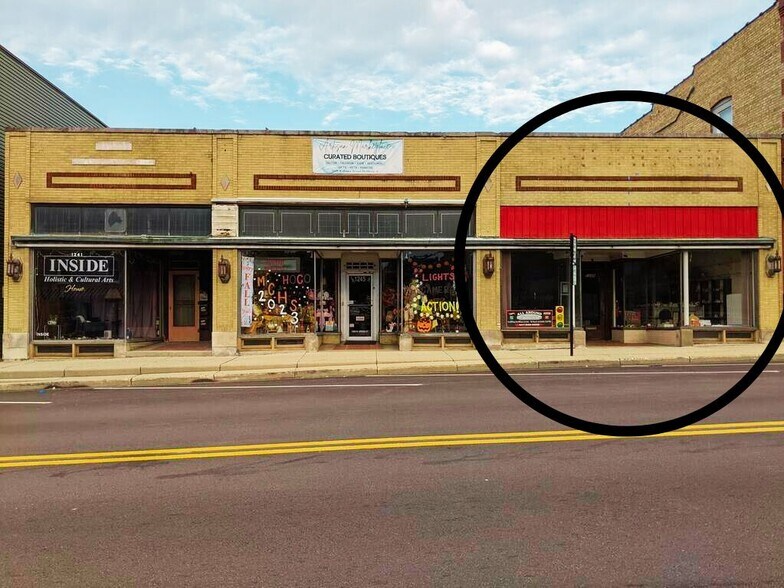 1249 N Green St, McHenry, IL à louer - Photo de l’immeuble – Image 2 sur 11