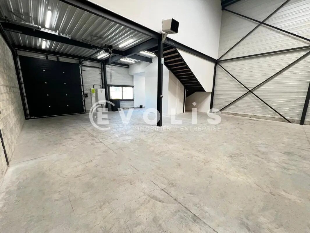 Local d’activités dans Villemoisson-sur-Orge à louer Photo intérieure– Image 1 sur 9