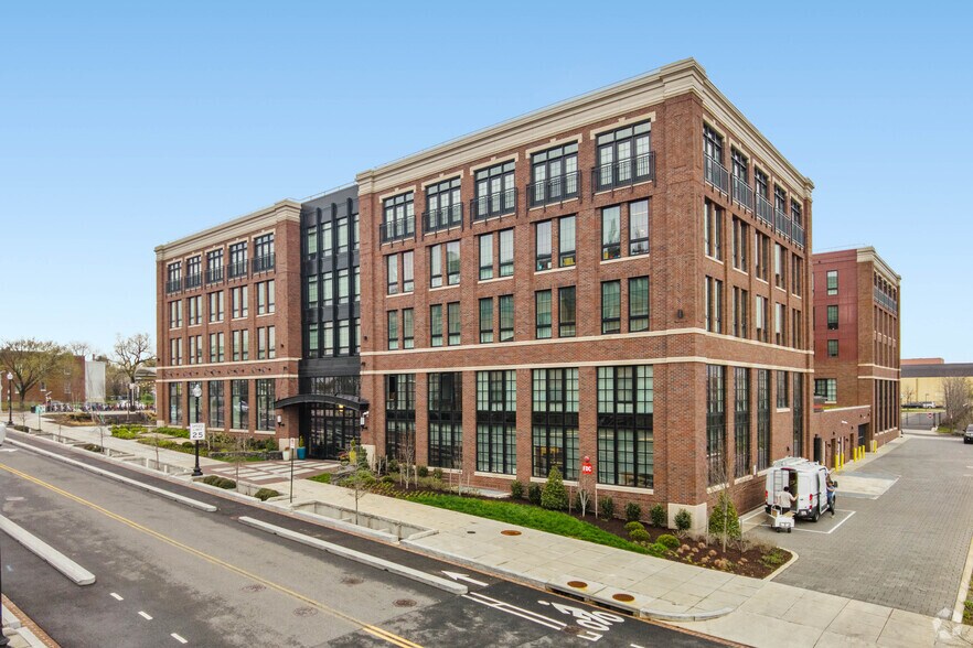 1900 C St SE, Washington, DC à louer - Photo de l’immeuble – Image 2 sur 11