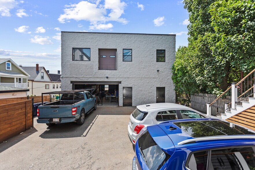 340 Main St, Everett, MA à vendre - Photo de l’immeuble – Image 3 sur 14