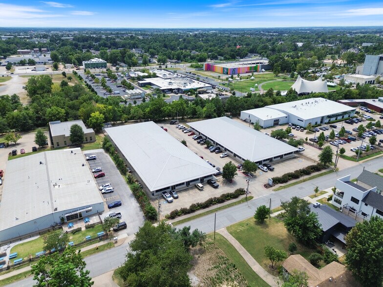 900-902 SE 5th St, Bentonville, AR à louer - Aérien – Image 3 sur 7