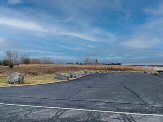 Plus de détails pour 200 W Yard Rd, Feura Bush, NY - Industriel/Logistique à louer