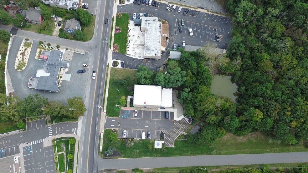 253 Mantoloking Rd, Brick, NJ à vendre - Vidéo sur l’annonce professionnelle – Image 2 sur 47