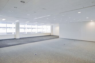 40 NE Loop 410, San Antonio, TX à vendre Photo intérieure– Image 1 sur 22