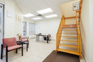 Plus de détails pour 2367 Rue Guénette, Saint-Laurent, QC - Local d’activités à vendre