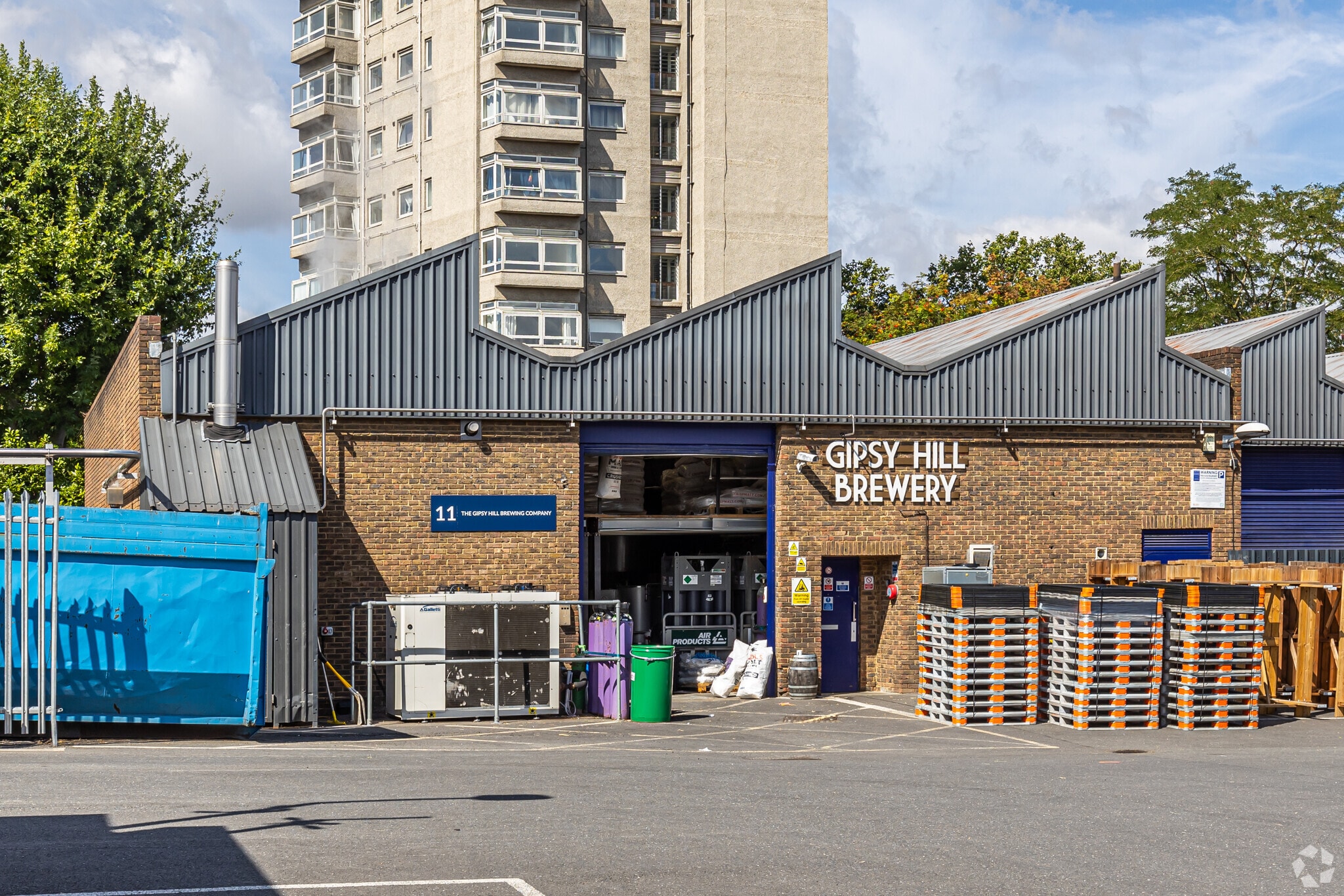 Units 1 - 3 Hamilton Rd, Londres à louer Photo principale– Image 1 sur 2