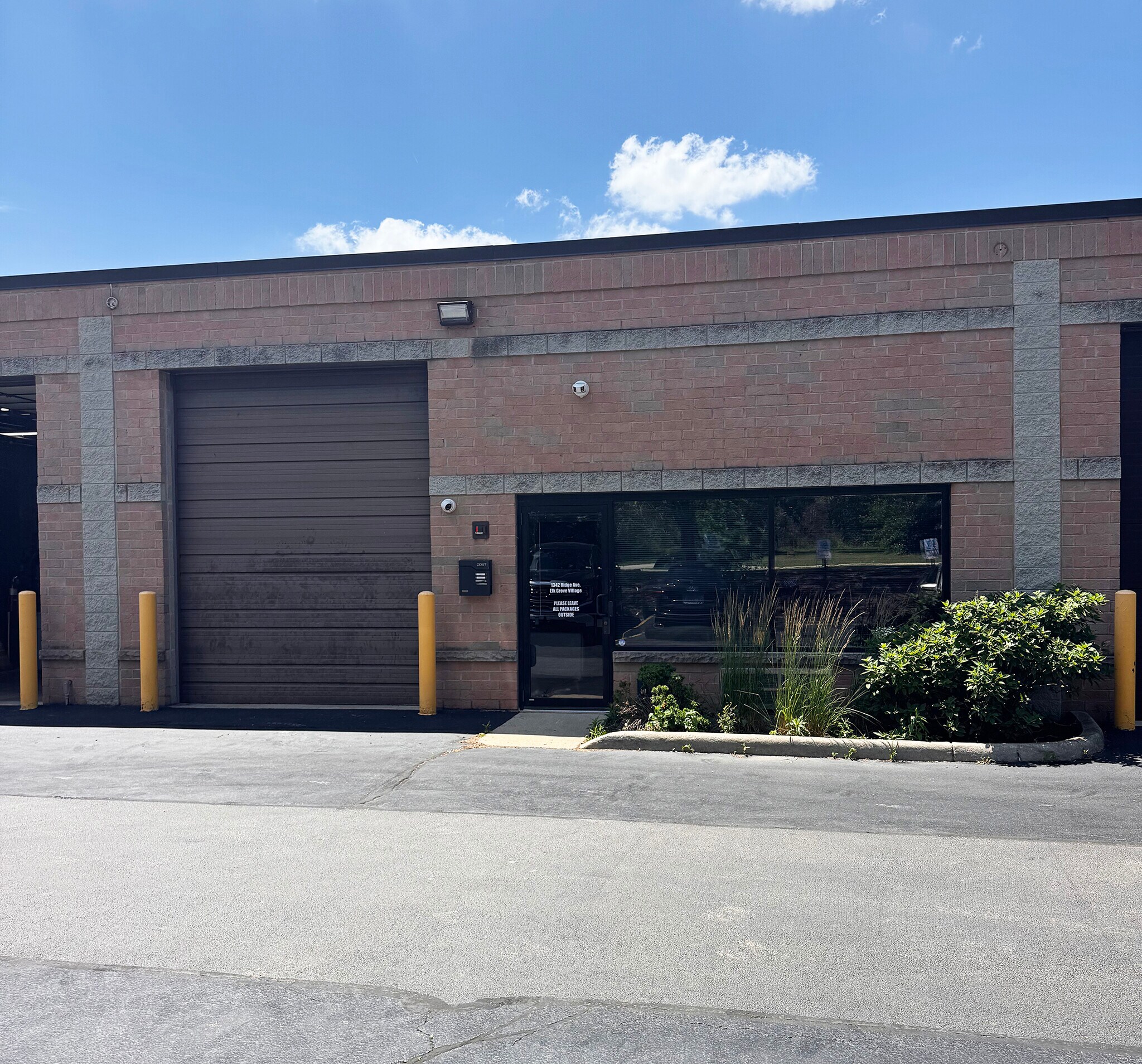 1340-1358 Ridge Ave, Elk Grove Village, IL à vendre Photo de l’immeuble– Image 1 sur 4