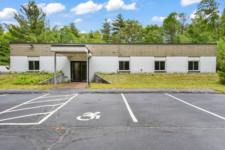 88 Danielson Pike, Foster, RI à louer - Photo de l’immeuble – Image 1 sur 35