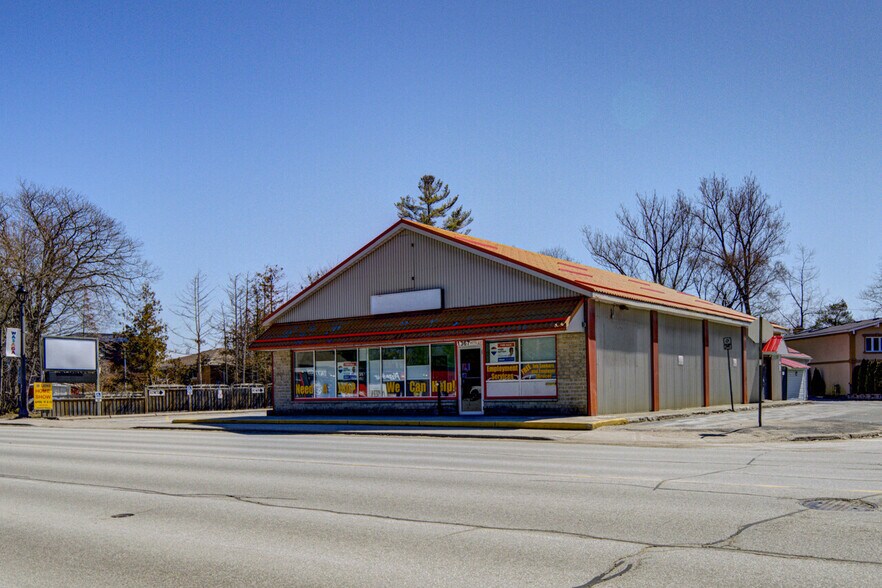 1367 Mosley St, Wasaga Beach, ON à vendre - Photo de l’immeuble – Image 3 sur 33