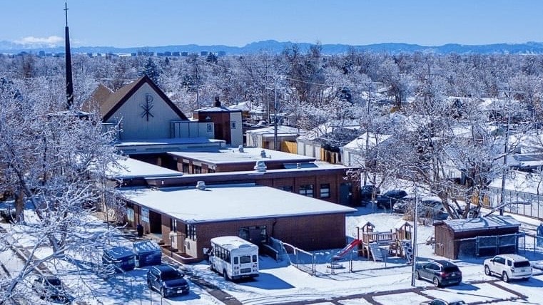 1353 Macon St, Aurora, CO à louer - Photo de l’immeuble – Image 3 sur 5