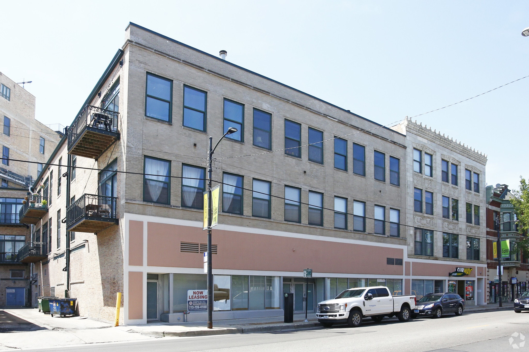 3145-3167 N Lincoln Ave, Chicago, IL à louer Photo principale– Image 1 sur 5
