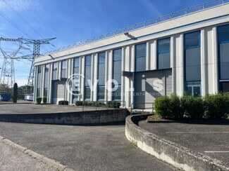 Plus de détails pour Local d’activités à vendre