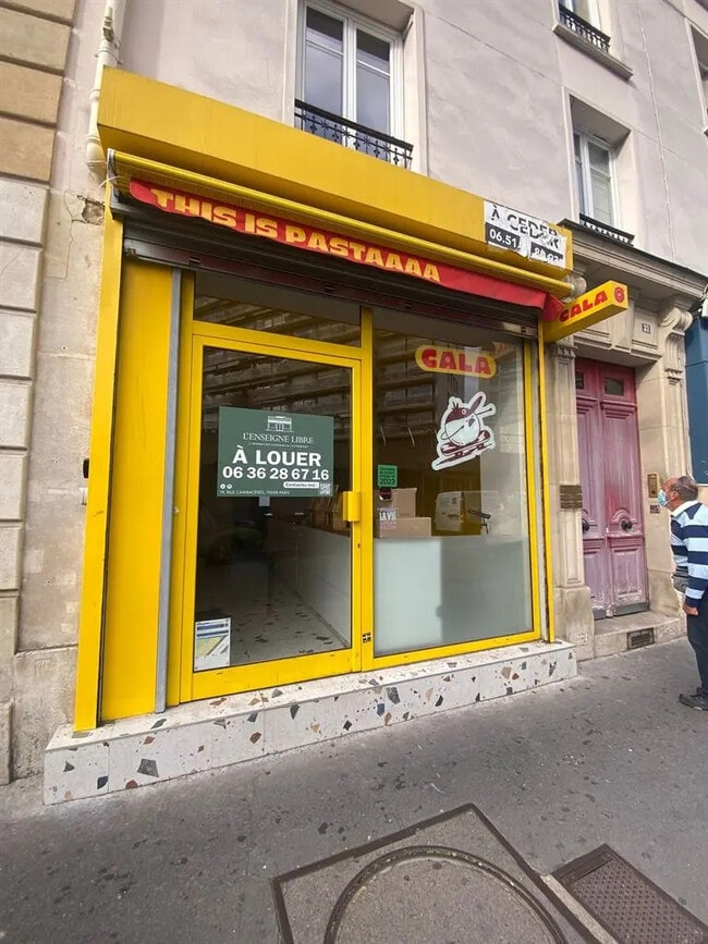 Plus de détails pour Local commercial à louer