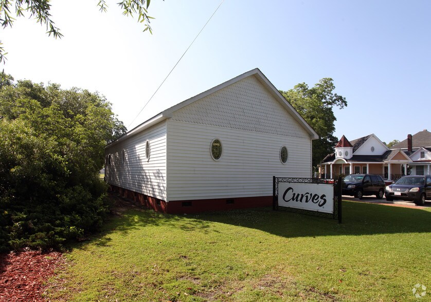420 S Main St, Laurinburg, NC à vendre - Photo de l’immeuble – Image 2 sur 16