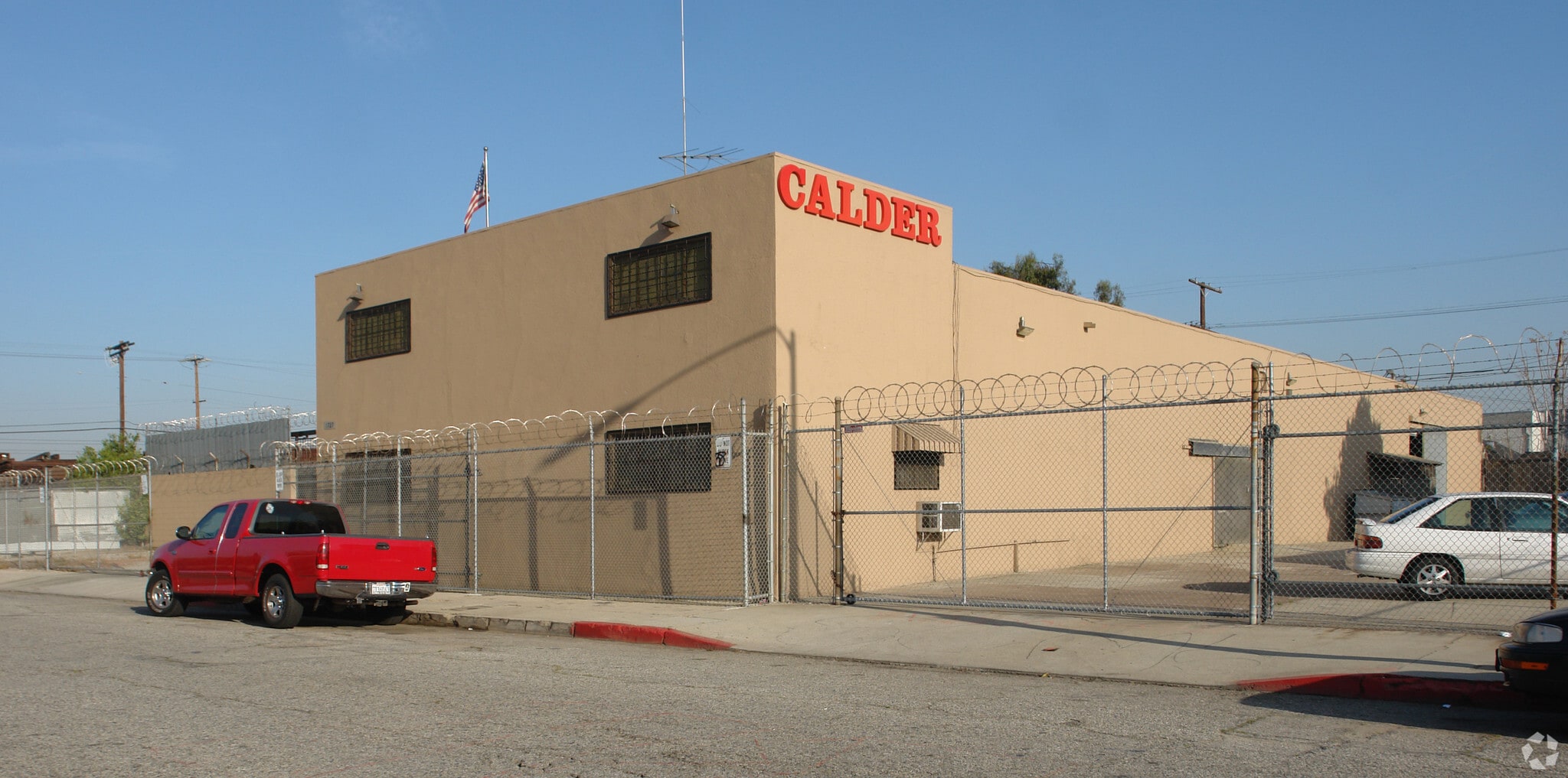 1727 E 42nd St, Los Angeles, CA à vendre Photo principale– Image 1 sur 4