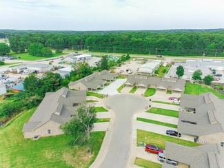 Plus de détails pour 3101, 3017, and 3021 Olivia Ct, Jonesboro, AR - Logement à vendre