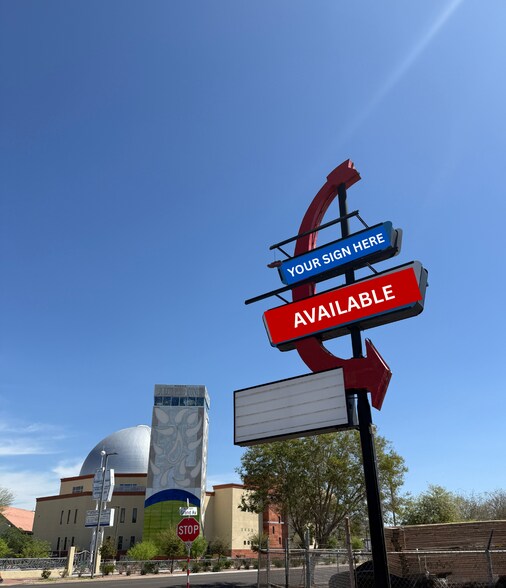 1605 W Latham St, Phoenix, AZ à louer - Photo de l’immeuble – Image 2 sur 5