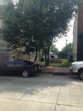 210 E Market St, West Chester, PA à louer Photo de l’immeuble– Image 2 sur 2