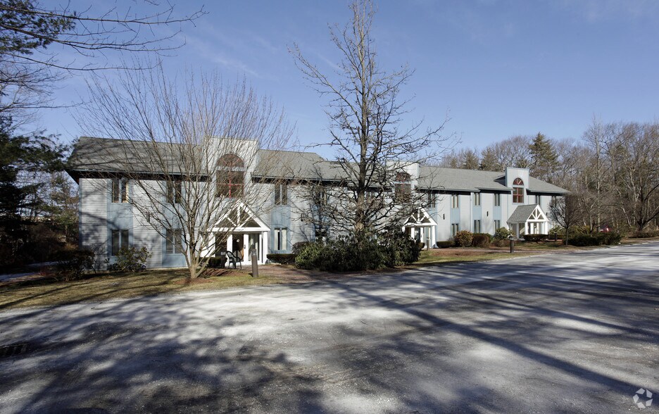 42 Nonset Path, Acton, MA à louer - Photo de l’immeuble – Image 2 sur 2