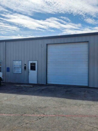 Plus de détails pour 908 N Twin Creek Dr, Killeen, TX - Industriel/Logistique à louer