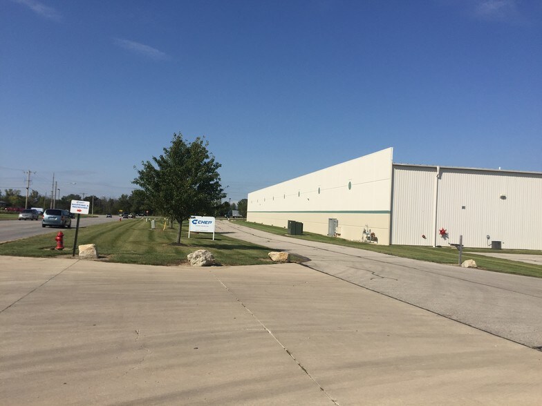 1410-1440 N Vandemark Rd, Sidney, OH à louer - Photo de l’immeuble – Image 3 sur 3