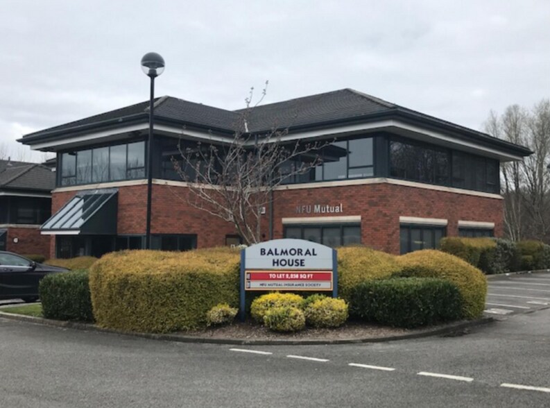 Foxhole Rd, Chorley à louer - Photo de l’immeuble – Image 2 sur 3