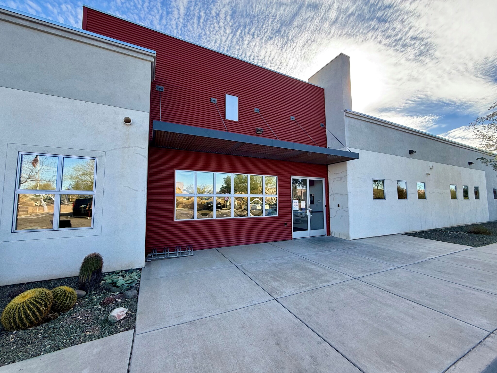 41900 N 42nd Ave, Phoenix, AZ à vendre Photo de l’immeuble– Image 1 sur 10