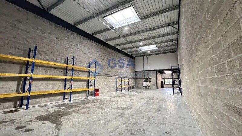 Bureau dans Moissy-Cramayel à louer Photo de l’immeuble– Image 1 sur 10