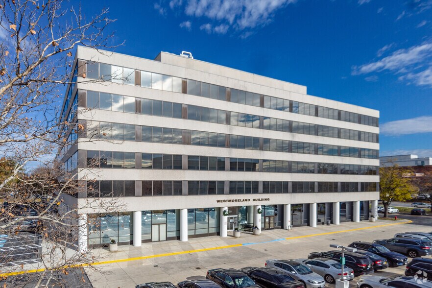 6430 Rockledge Dr, Bethesda, MD à louer - Photo de l’immeuble – Image 2 sur 6