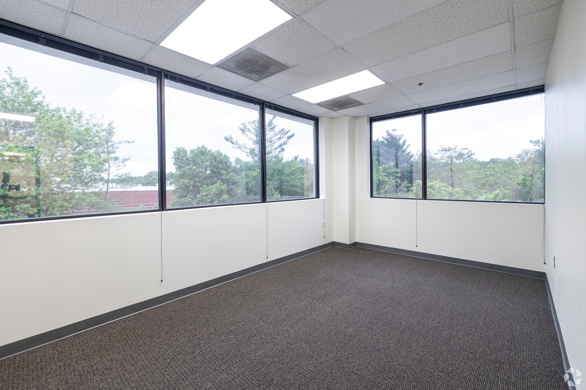 7426-7432 Alban Station Blvd, Springfield, VA à louer Photo intérieure– Image 1 sur 9