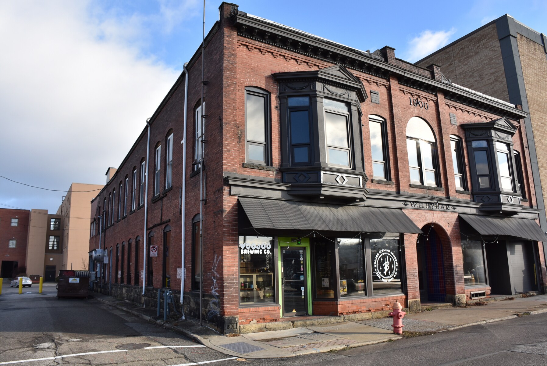 215 Arch St, Meadville, PA à vendre Photo principale– Image 1 sur 33