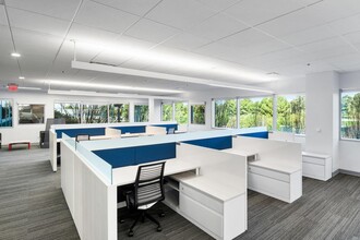 5201 Great America Pkwy, Santa Clara, CA à louer Photo de l’immeuble– Image 2 sur 5