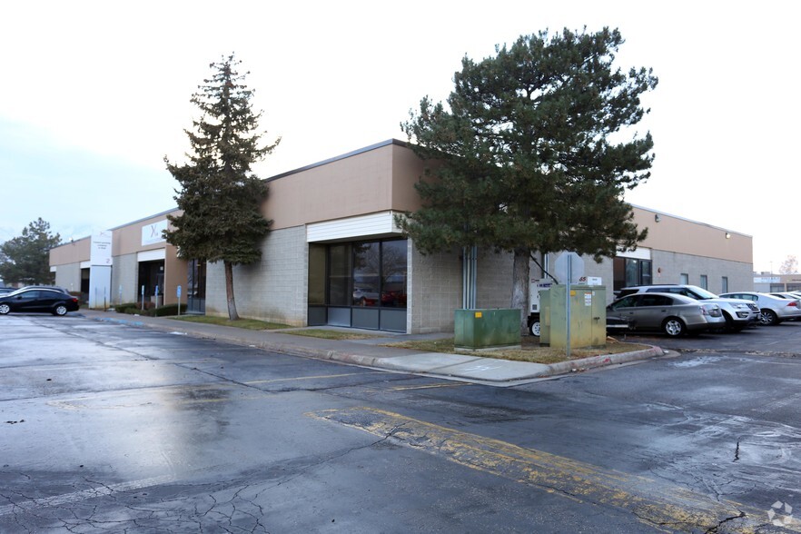 1843 W 4000 S, Roy, UT à vendre - Photo principale – Image 1 sur 9