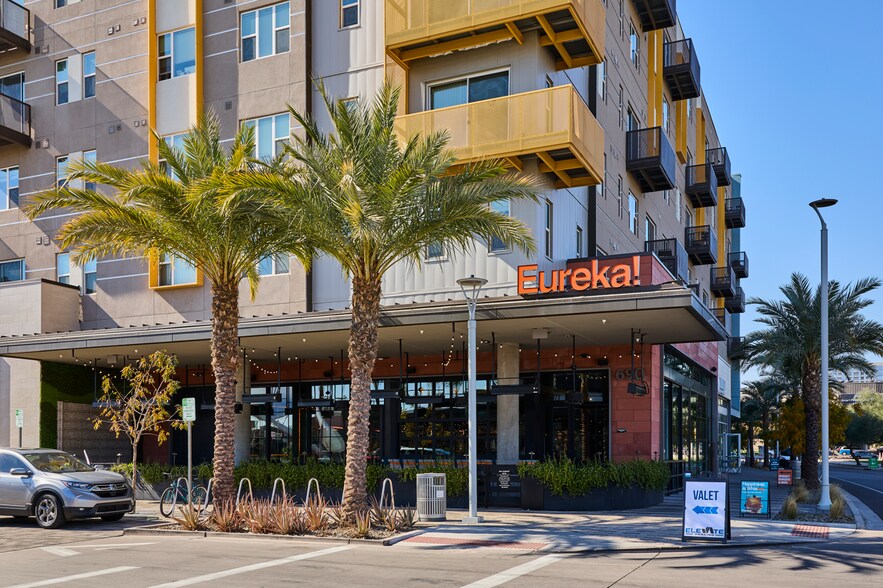 777 S Novus Pl, Tempe, AZ à louer - Photo de l’immeuble – Image 2 sur 6