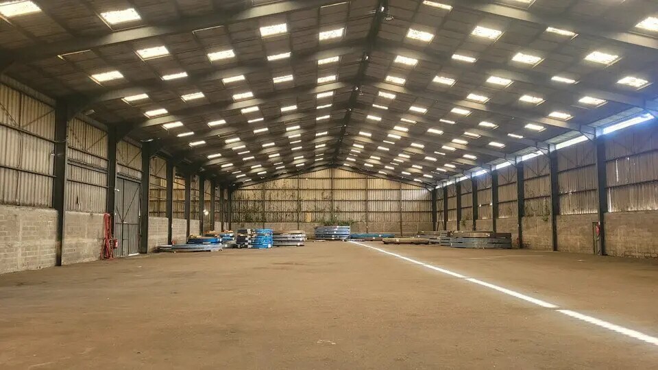 Local d'activités dans Le Grand-Quevilly à vendre - Photo intérieure – Image 2 sur 7