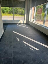 5965 Transit Rd, East Amherst, NY à louer Photo intérieure– Image 2 sur 9