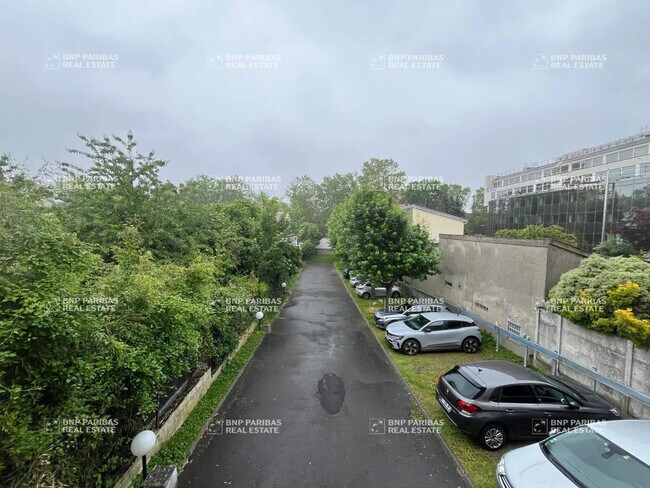 Plus de détails pour 52 Rue Paul Vaillant-Couturier, Malakoff - Bureau à louer