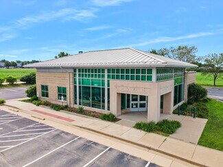 Plus de détails pour 2001 Shepard Rd, Normal, IL - Local commercial à vendre