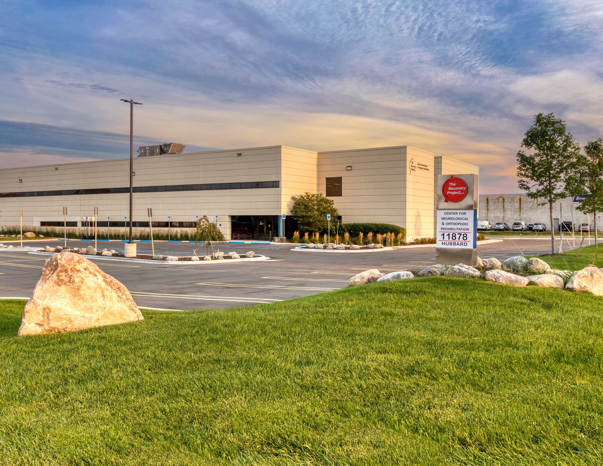 11878 Hubbard St, Livonia, MI à louer Photo de l’immeuble– Image 1 sur 10