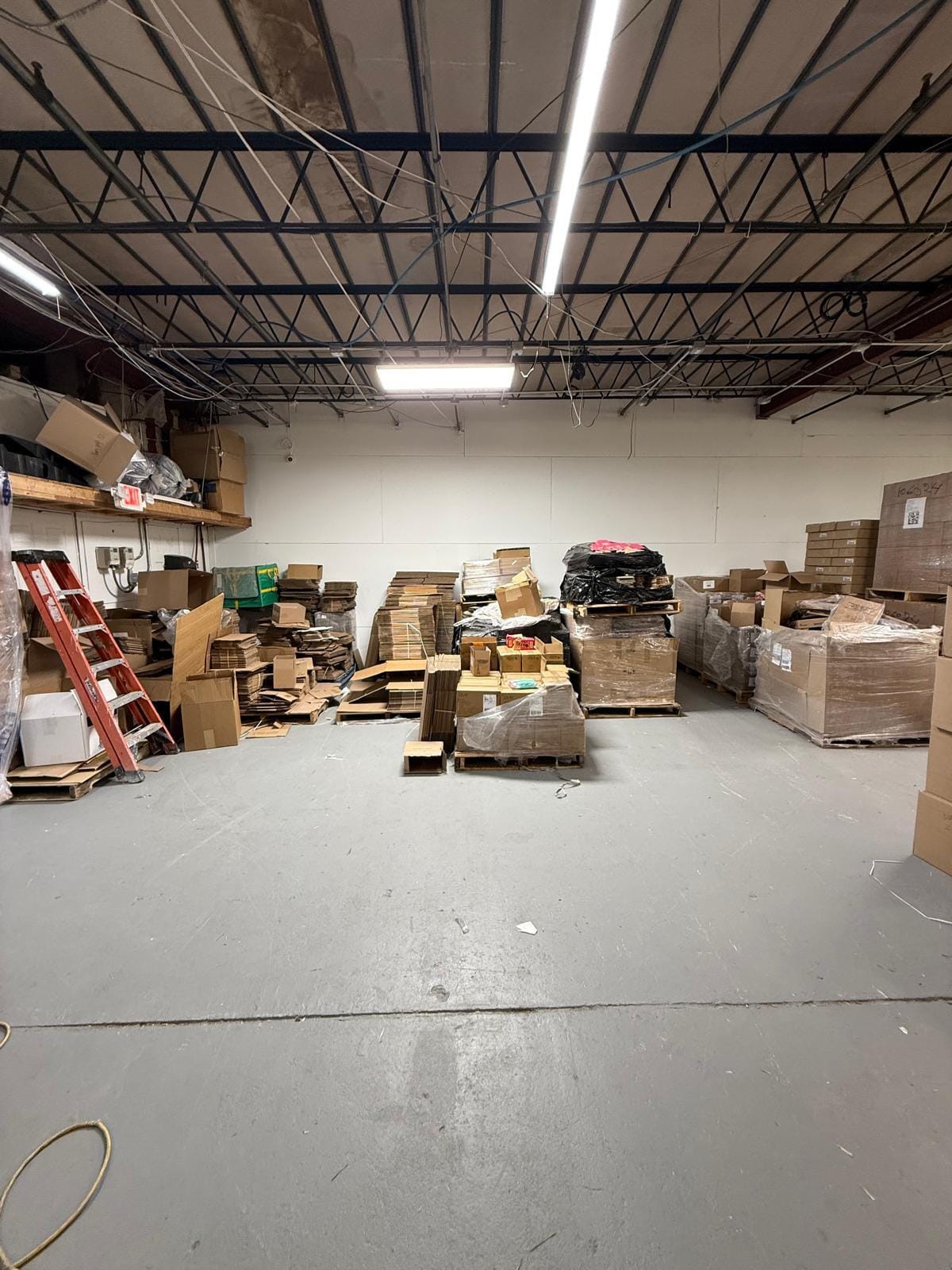 23 Nassau Ave, Inwood, NY à louer Photo intérieure– Image 1 sur 3