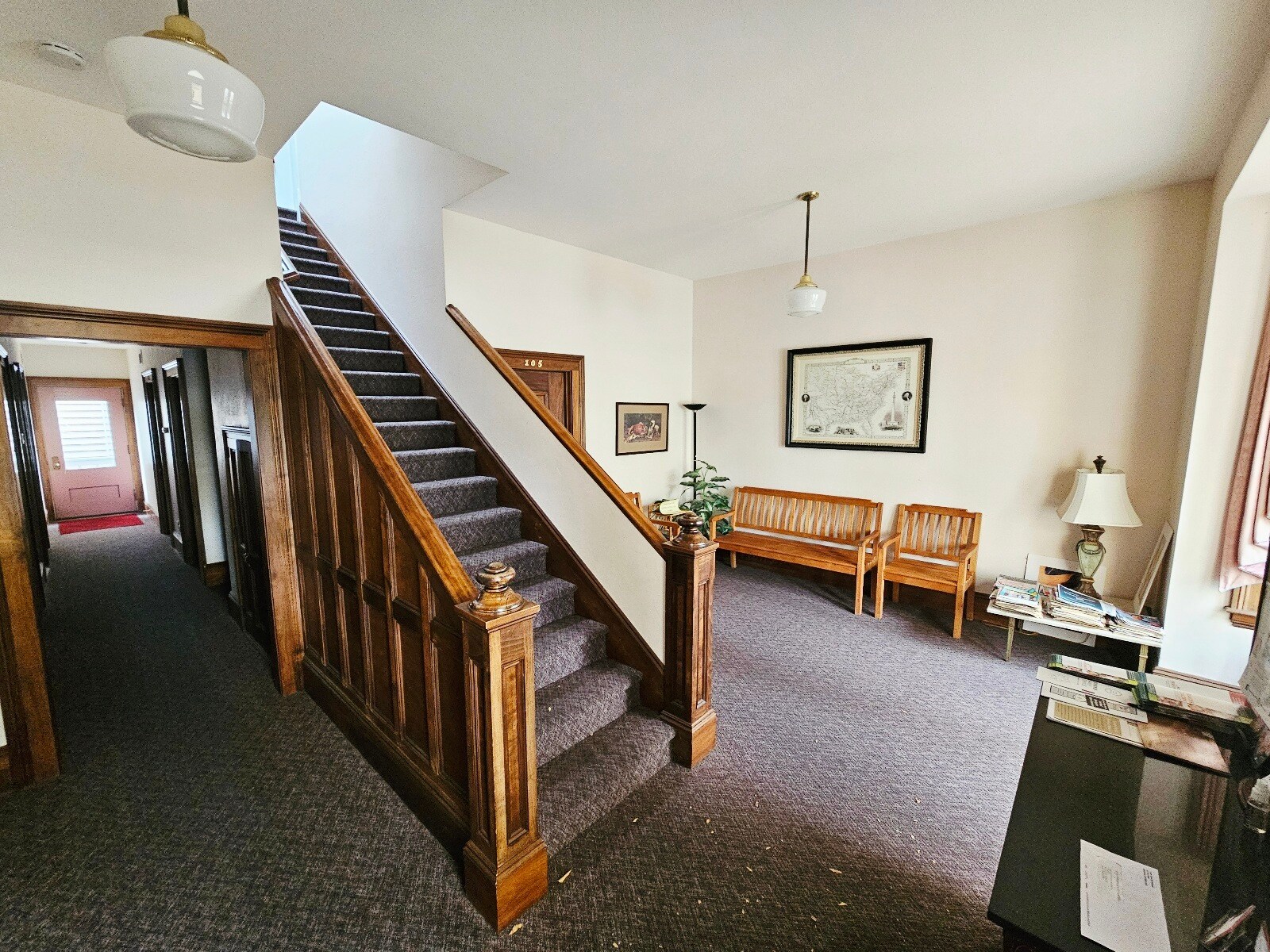 514 S School St, Ukiah, CA à louer Photo intérieure– Image 1 sur 8