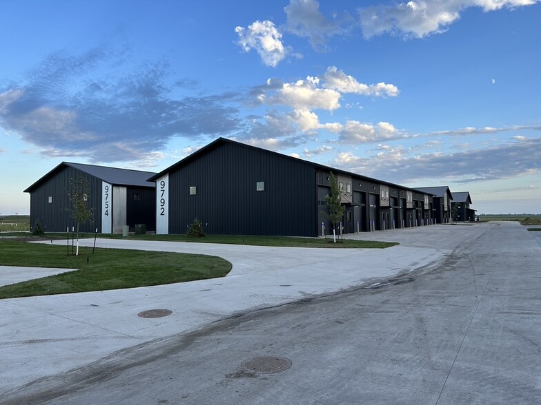 3800 98th Ave S, Horace, ND à vendre - Photo de l’immeuble – Image 1 sur 17