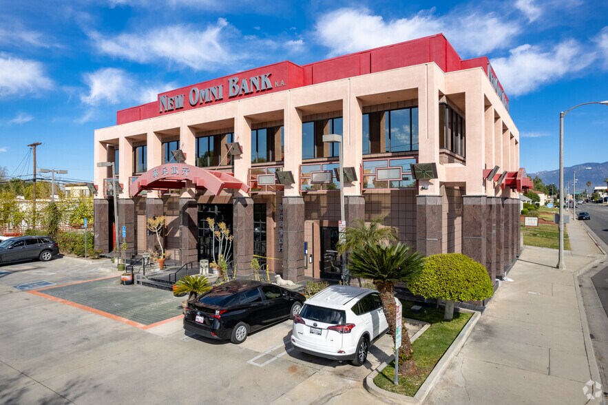 1235 S Garfield Ave, Alhambra, CA à vendre - Photo principale – Image 1 sur 14