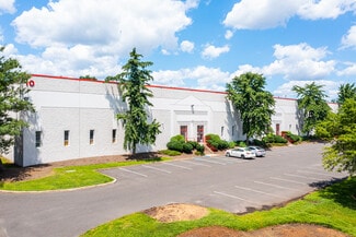 Plus de détails pour 10 Runway Rd, Levittown, PA - Industriel/Logistique à louer
