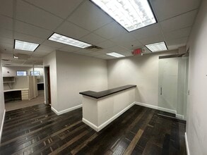 777 Beachway Dr, Indianapolis, IN à louer Photo intérieure– Image 1 sur 9