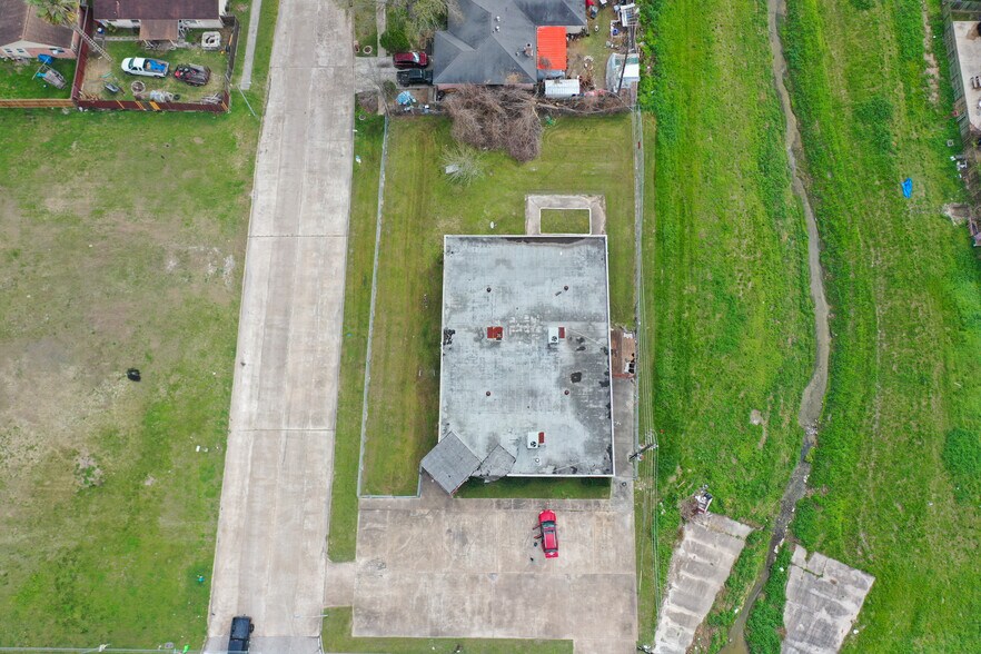 11526 Walters Rd, Houston, TX à vendre - Photo de l’immeuble – Image 2 sur 9