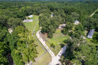 Plus de détails pour 399 Ireland Dr, Lumber Bridge, NC - Logement à vendre