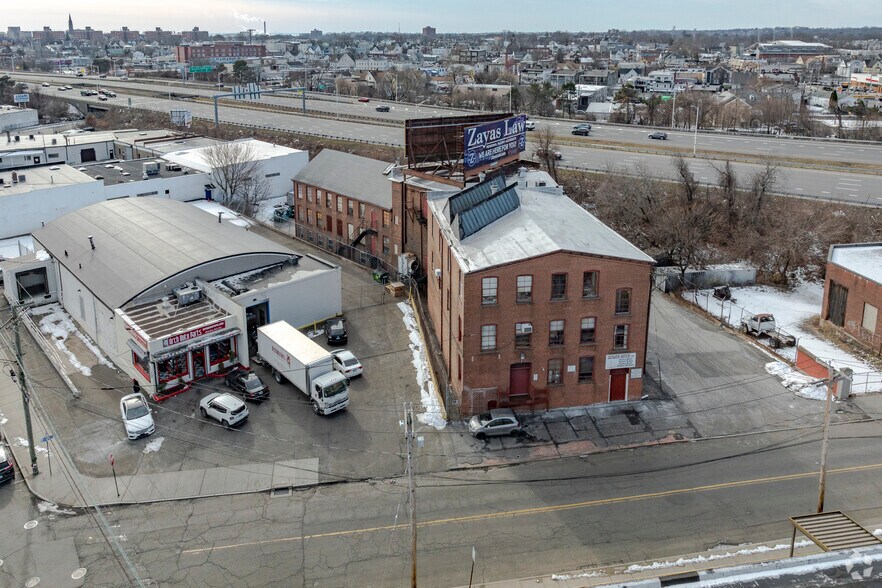 25 Wells St, Bridgeport, CT à louer - Aérien – Image 3 sur 4